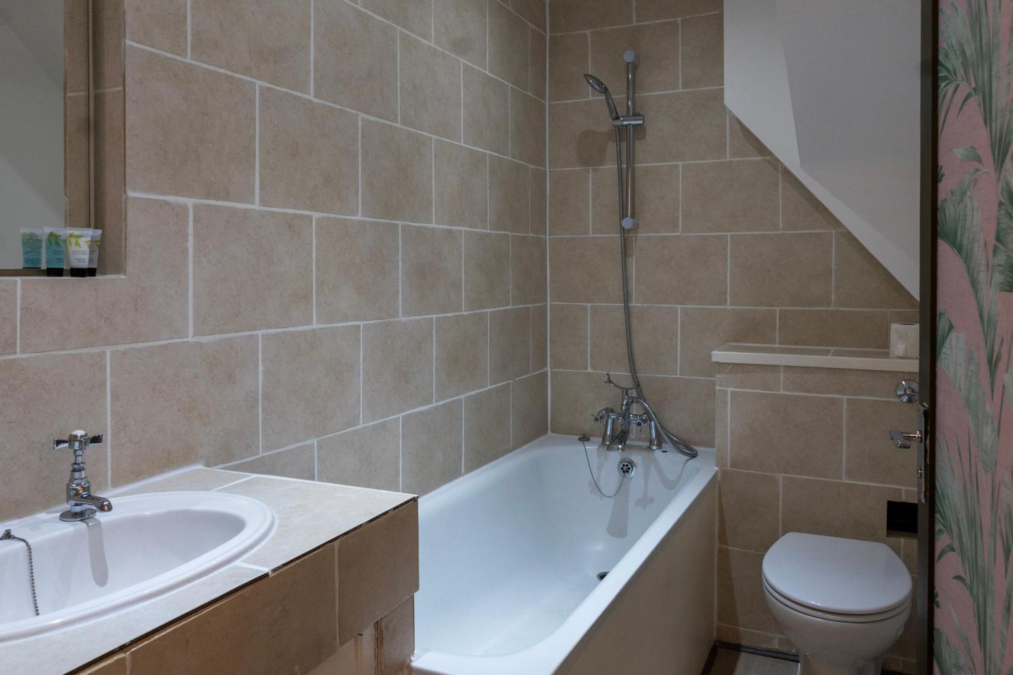 5C- Stylish Urban Retreat - Spacious 2 Bed Flat Лондон Экстерьер фото